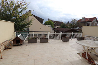 Maison Sevran 5 pièce(s) 75 m2 SEVRAN photo 2