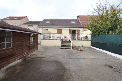 Maison Sevran 5 pièce(s) 75 m2 SEVRAN photo 3