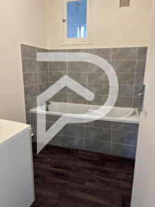 Appartement Villeneuve Saint Germain 4 pièce(s) 77.6 m2