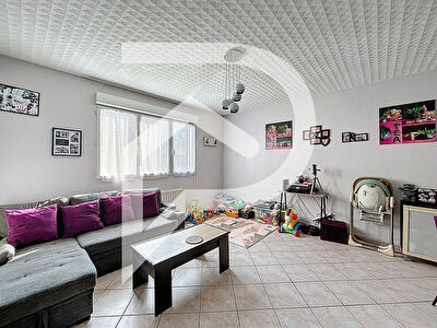 Maison  3 pièce(s) 70 m2