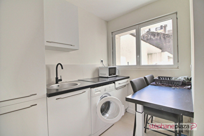 Saint Etienne - studio meublé 19m2 - terrasse