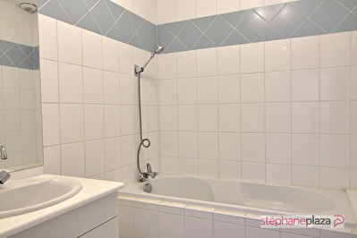 Appartement Sury Le Comtal 2 pièce(s) 30 m2