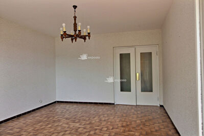Appartement Montrond Les Bains 3p 76m2 + garage fermé + cave