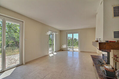 Maison Saint Galmier 5 chambres - 145 m2 habitable - Terrain 2 160m2