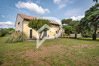 Maison en Pierre esprit loft à 5 minutes de Libourne
