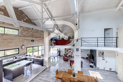 Maison en Pierre esprit loft à 5 minutes de Libourne