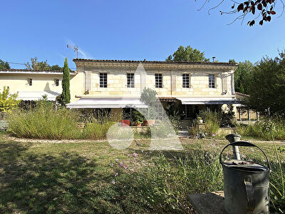 Maison La Clotte 5 pièce(s) 192 m2