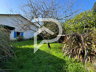 Maison Montpon Ménesterol 4 pièces 144 m2
