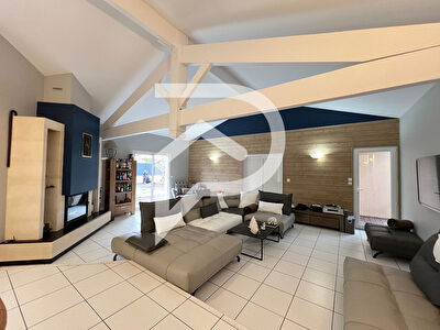 Maison Libourne 8 pièce(s) 195m2