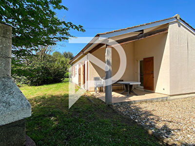 2 maisons Saint Seurin Sur L Isle 5 pièces 118.2 m2