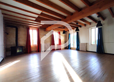 Maison en pierre à St Martin du Bois