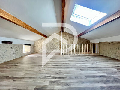 Maison en pierre rénovée  4 chambres