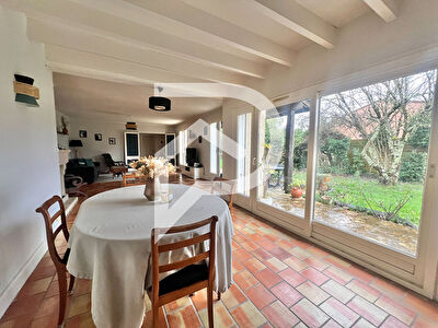Maison plain pied Arveyres 5 pièce(s) 135 m2