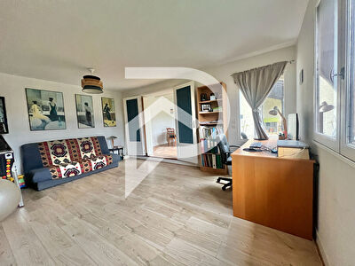 Maison plain pied Arveyres 5 pièce(s) 135 m2