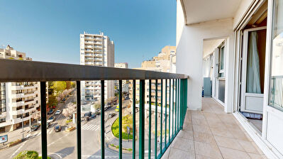 APPARTEMENT 4/5 PIECES HAUT POTENTIEL EN DERNIER ÉTAGE AVEC BALCON - VANVES