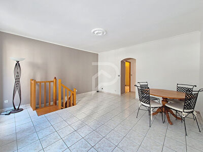 Appartement Levallois Perret 3 pièce(s) 60 m2