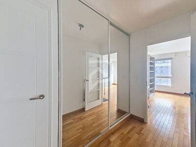 Appartement Issy Les Moulineaux 1 pièce(s) 32 m2