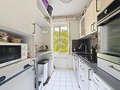 Appartement Issy Les Moulineaux 3 pièces 47,49 m2