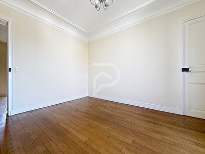 Appartement Issy Les Moulineaux 2 pièces 33 m2