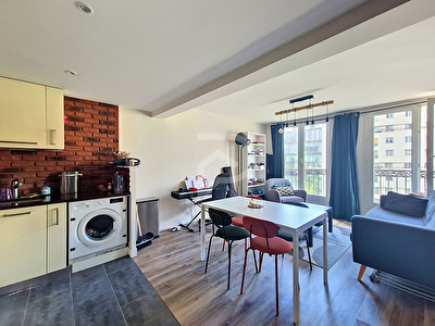 Appartement Paris 19e 2 pièce(s) 35 m2