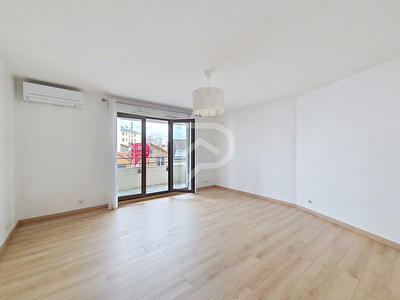 Appartement Issy Les Moulineaux 3 pièce(s) 71 m2