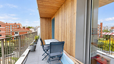 VANVES - Appartement 4p de 95m2 avec terrasse