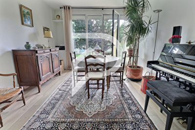 Appartement Maisons Laffitte 3 pièce(s) 73.77 m2