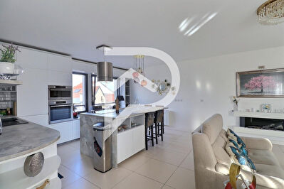 Superbe appartement 5 P / 3 CH de 103 m2 à Maisons-Laffitte