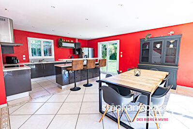 Maison d'exception de 253 m² habitables sur 3298 m² de terrain