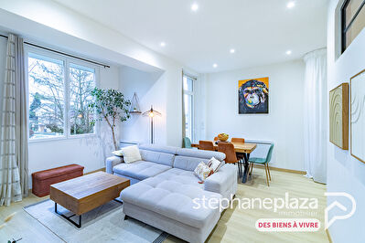 Appartement Ceyzeriat 3 pièces avec extérieur de 290m²