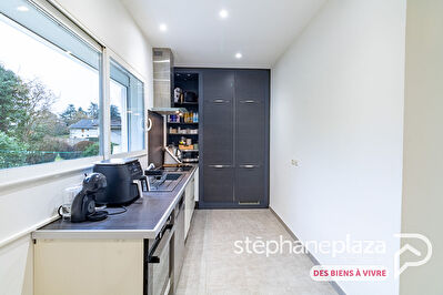 Appartement Ceyzeriat 3 pièces avec extérieur de 290m²