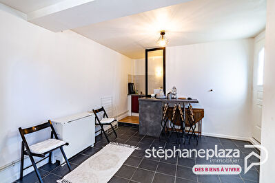 Appartement  Meublé - Saint Denis Les Bourg 1 pièce(s) 23.26 m2 - 