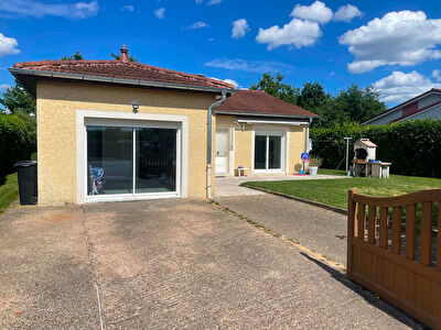 Maison Attignat 6 pièces 121 m²