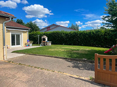 Maison Attignat 6 pièces 121 m²