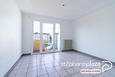 Appartement Bourg En Bresse 3 pièce(s)