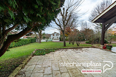 Maison Corgenon (Buellas) 6 pièces 143 m²