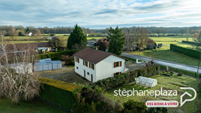 Maison de 106m², 3 chambres sur sous-sol complet + 106m² de dépendances sur 2000m² de terrain - Saint-Nizier-le-Désert
