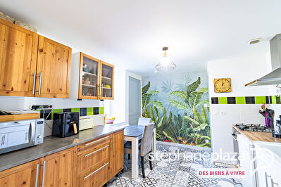 Maison Malafretaz 4 pièce(s) 105 m2 avec terrain 1002 m2 constructible et combles aménageables