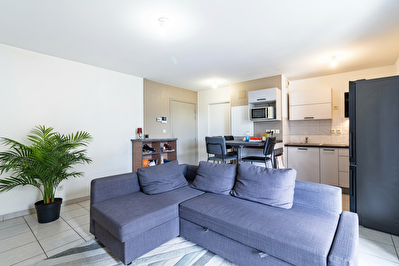 Appartement 2 pièces 41.26 m2 loué jusqu'en juin 2027