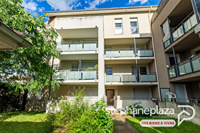 Appartement 2 pièces 41.26 m2 loué jusqu'en juin 2027