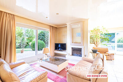 Maison 6pièces 200m² à Montagnat