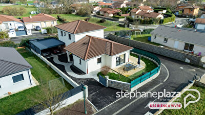 Maison Lent 6 pièce(s) 148.24 m2