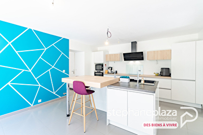 Maison de village 139m² - 2 chambres + cave à St Trivier-sur-Moignans