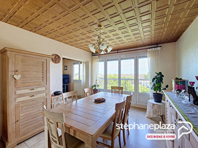 Appartement Bourg En Bresse 5 pièce(s)