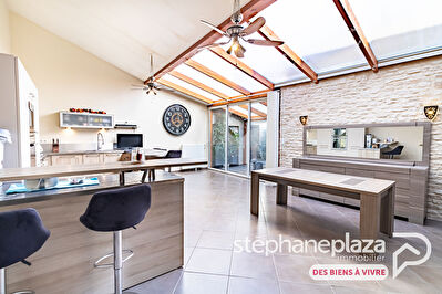 Maison de village 188 m² + rentrée locative