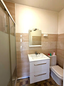 STUDIO 25 m2 - TERRASSE A PARTAGEE - CLAMART photo 2