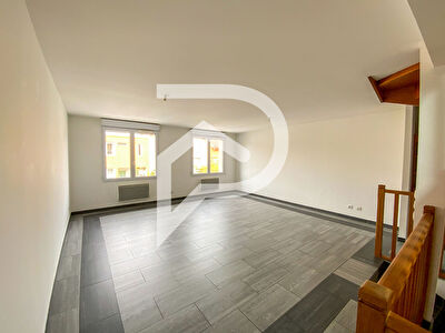 3 PIECES 60 m2 - DUPLEX - CAVE -