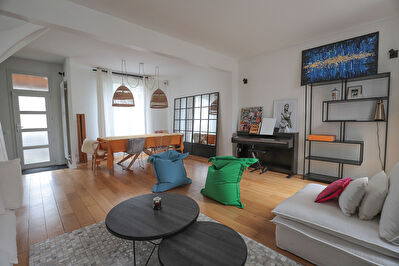 MAISON 141,13 m² - JARDIN - GARAGE