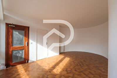 Maison Clamart 10 pièce(s) 218.59 m2