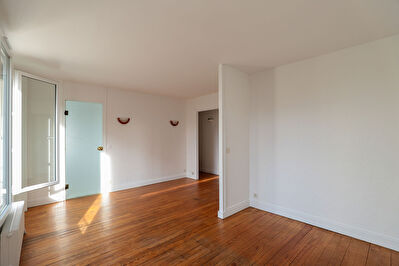 Appartement Clamart 2 pièce(s) 46.56 m2